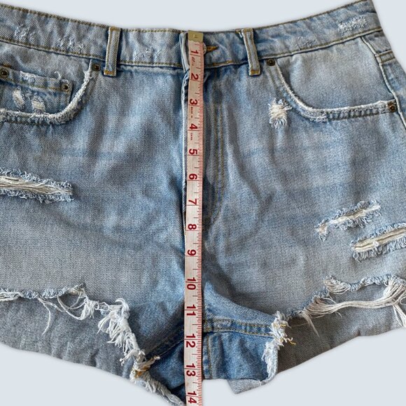 Zara Ripped Light Blue Jean Shorts Sz 10 - Picture 4 of 5